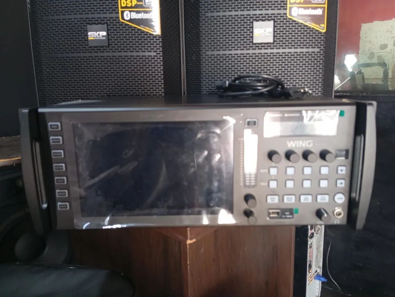 Wing Rack Behringer 