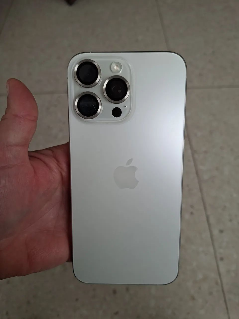 IPHONE 15PRO MAX - Foto 3