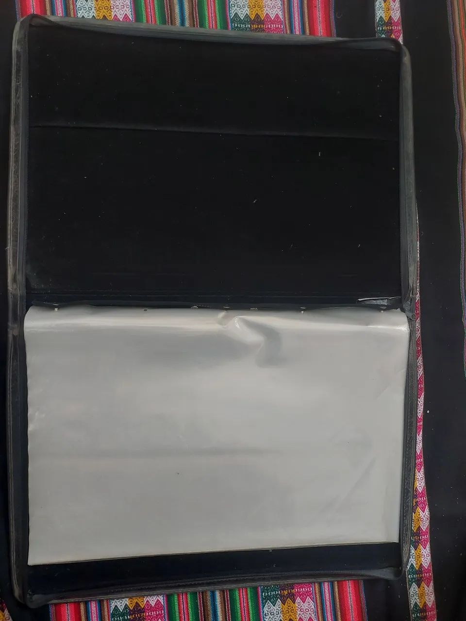 pasta s desenhos tamanho A3 em couro em perfeito estado.  - Foto 3