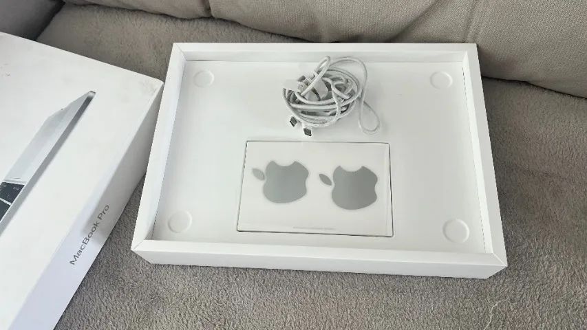 MacBook Pró 2020 i5 512GB - Foto 2