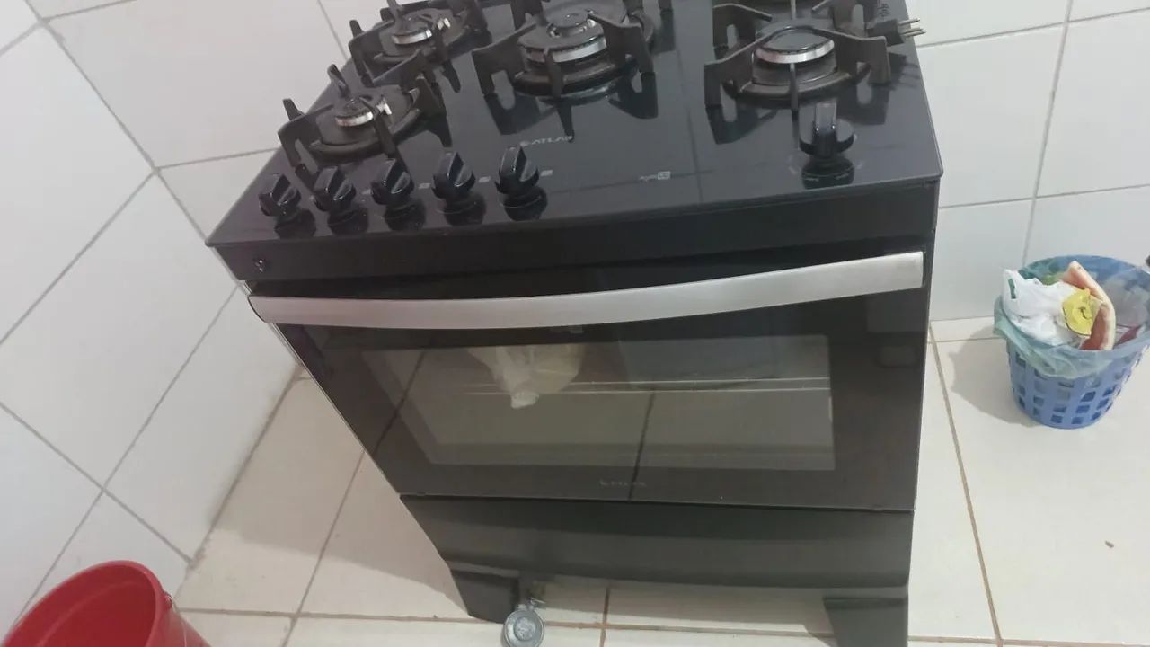      Fogão 5 bocas  - Foto 2