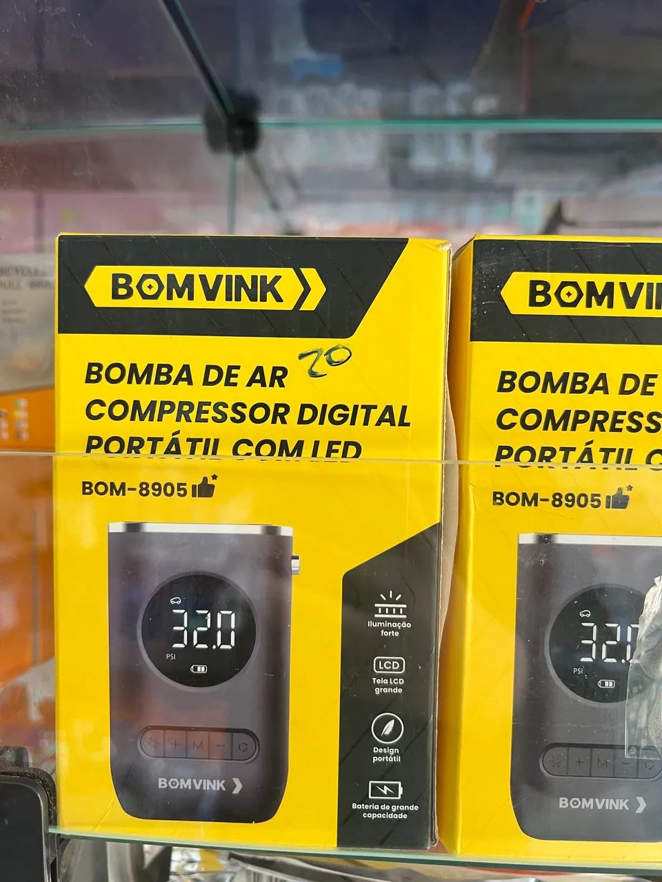 Bomba de Ar Compressor Digital Portátil com Led  - Foto 2
