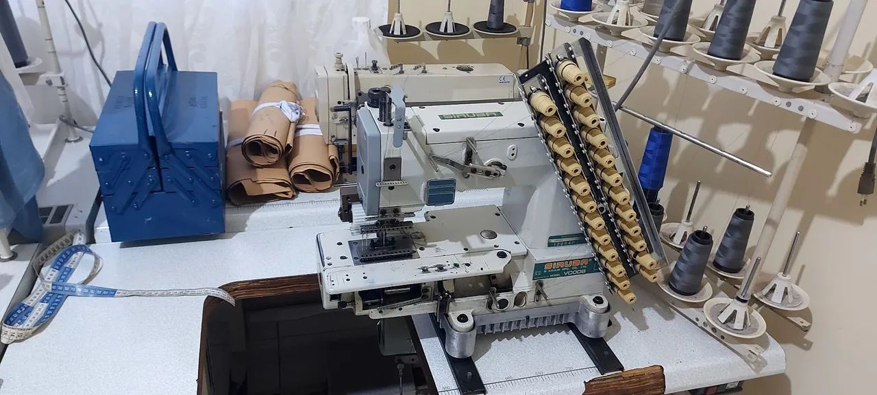 Maquina de costura - Foto 3