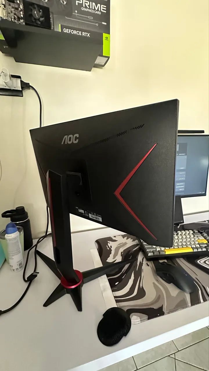 Monitor AOC 144hz - Foto 2