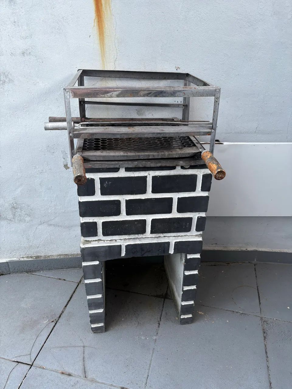 Churrasqueira pré moldada pequena 