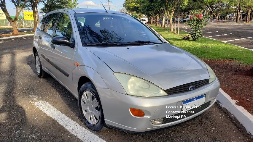 Ford Focus 1.8 16V 5P 2003 - Foto 2