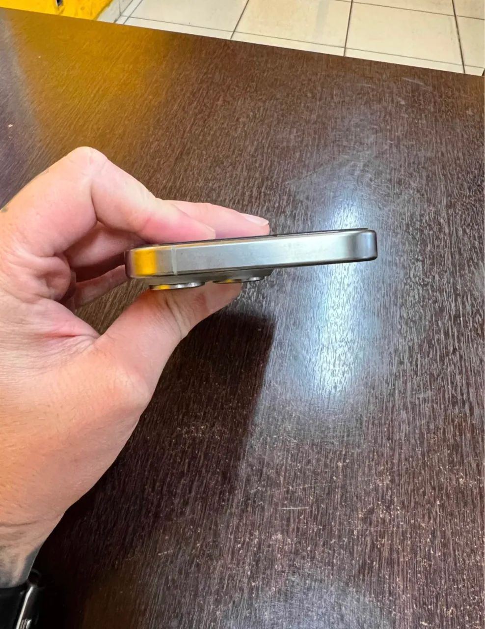 iPhone 15 pro 128gb - Foto 3