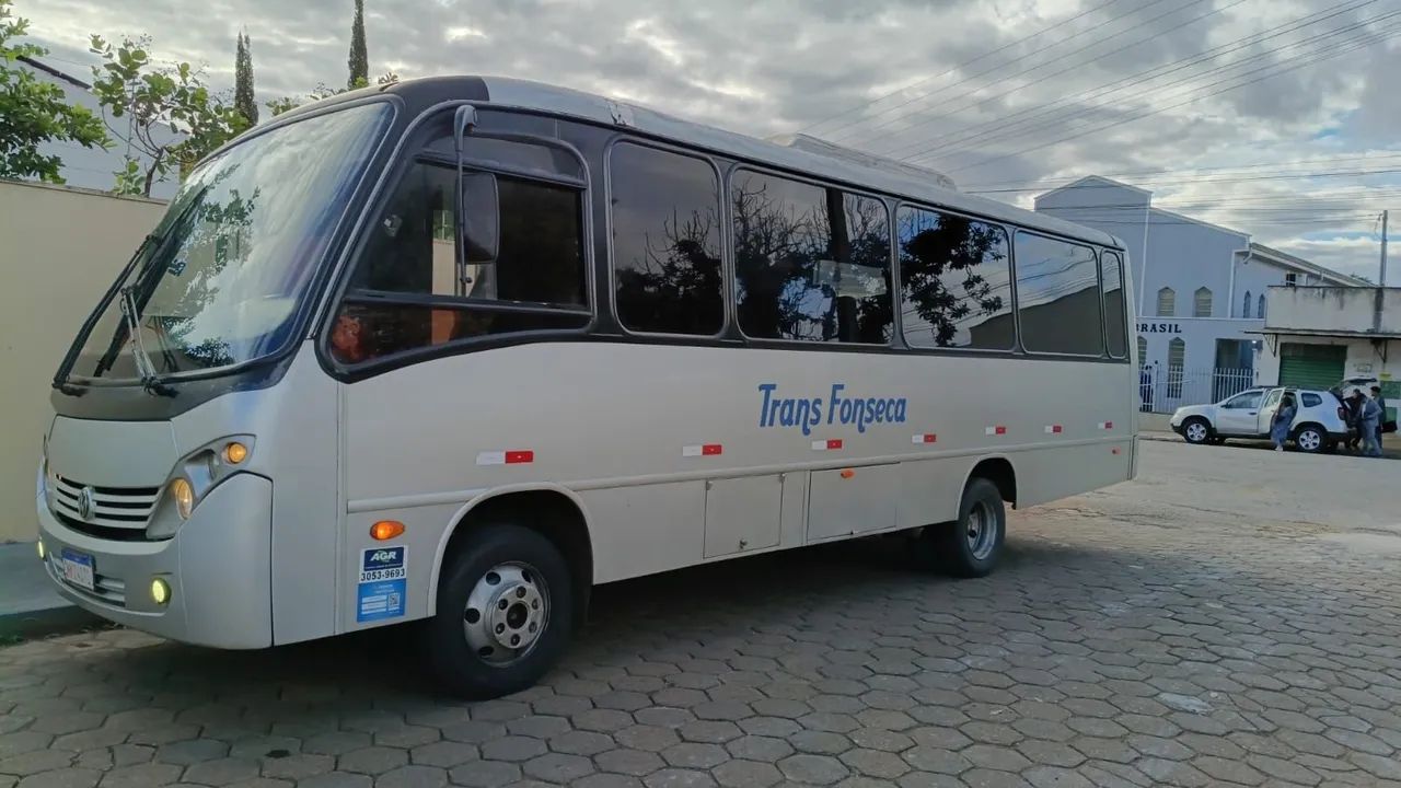Micro ônibus Comil 2009 - Foto 2