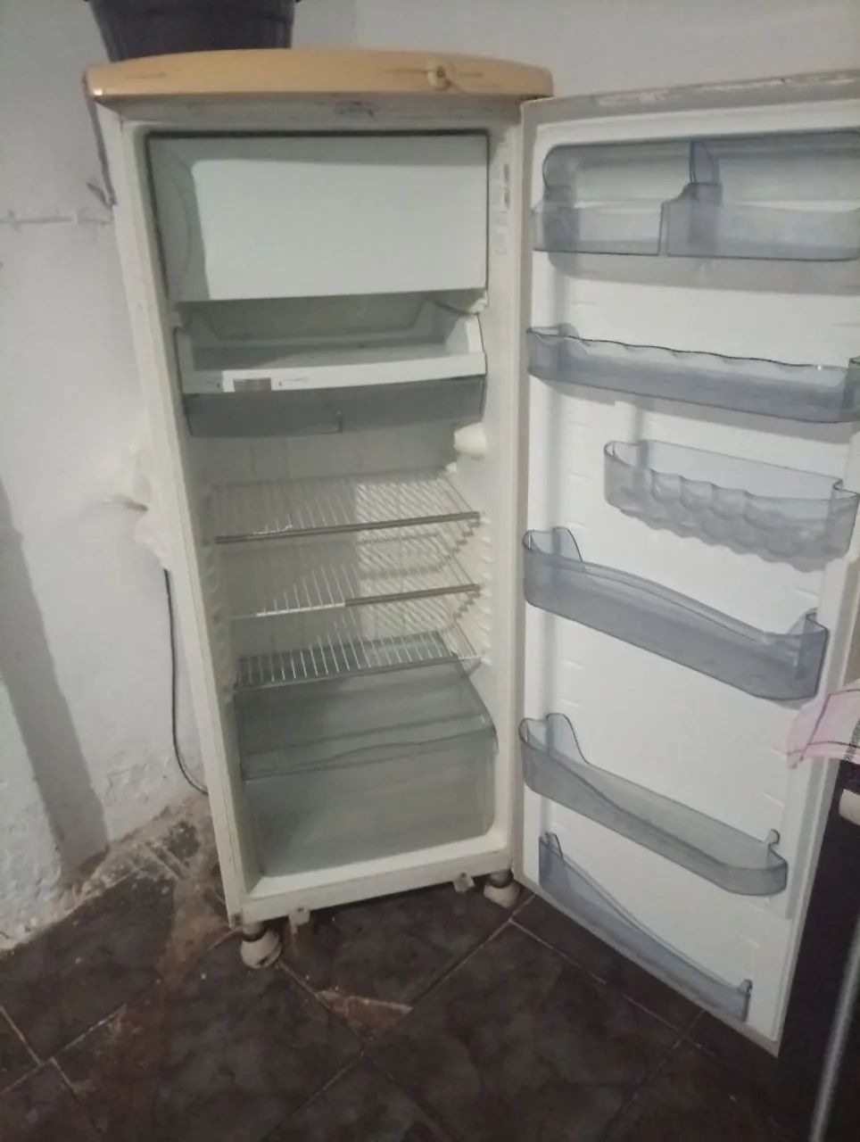  Geladeira  - Foto 2