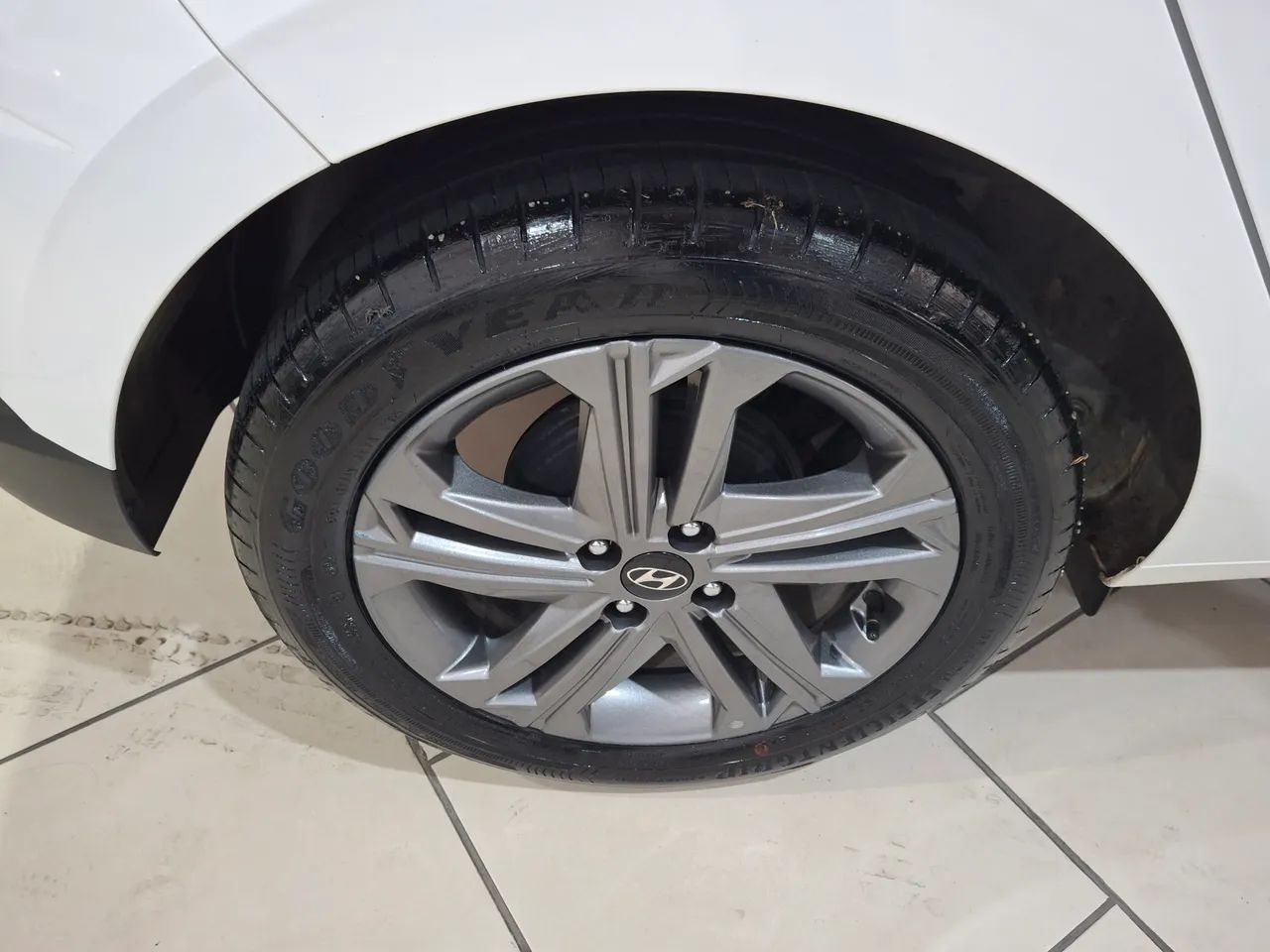Hyundai HB20 Limited 1.0 TB Flex 12V Aut., foto 8 de 10