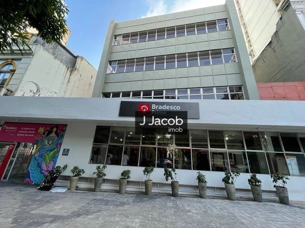 Alugo Prédio de 2825 m² - bairro Campina