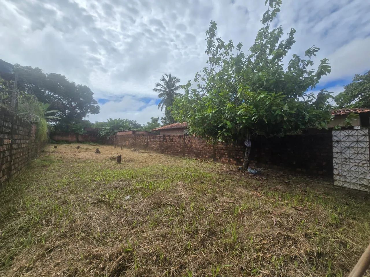 Terreno na Vila São José 10 x 40m