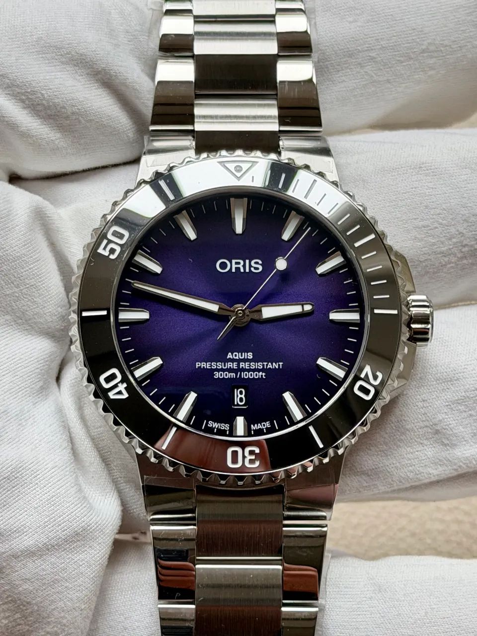 Oris Aquis Date Taste of Summer 43,5 mm Automático - Caixa e Documentos - Foto 3