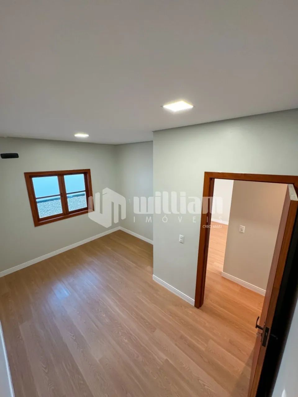 SOBRADO COM 3 QUARTOS SENDO 2 SUÍTES - NOVA BRASÍLIA - Foto 4