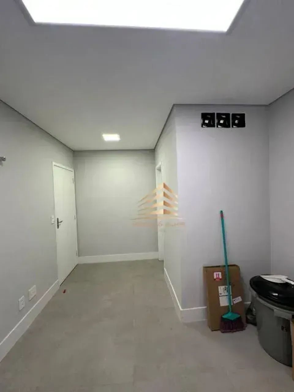 Aluga sala no centro de Guarulhos recém reformada - Foto 4