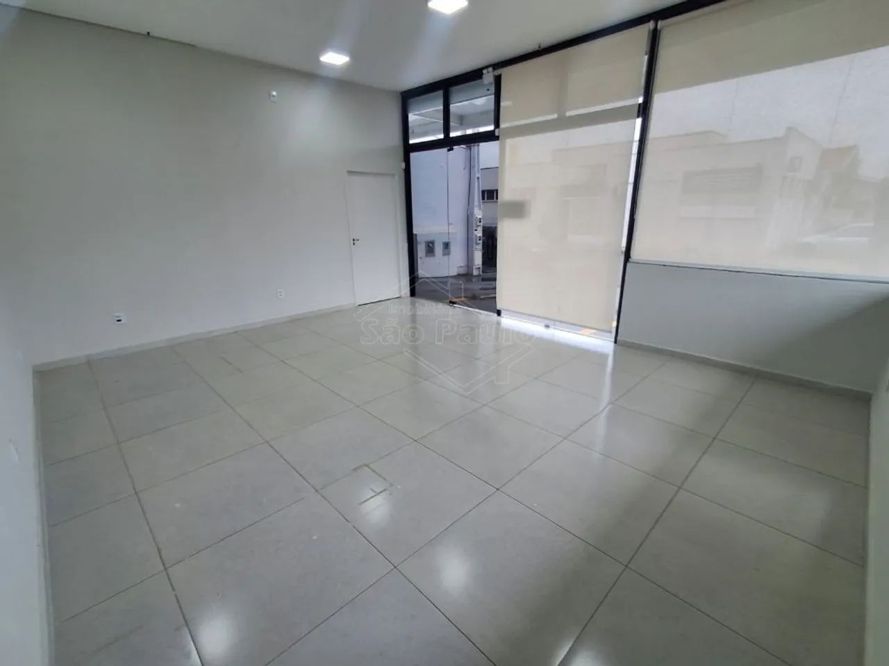 Salão comercial para alugar no Centro, Américo Brasiliense - Foto 3