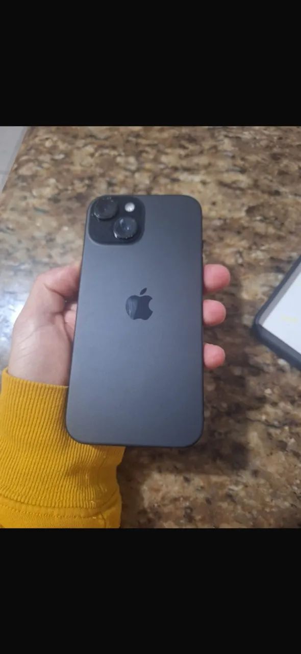 iPhone 15 128 
