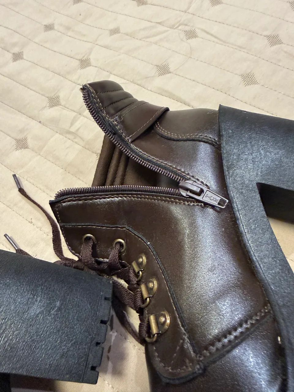 Bota marrom  - Foto 2