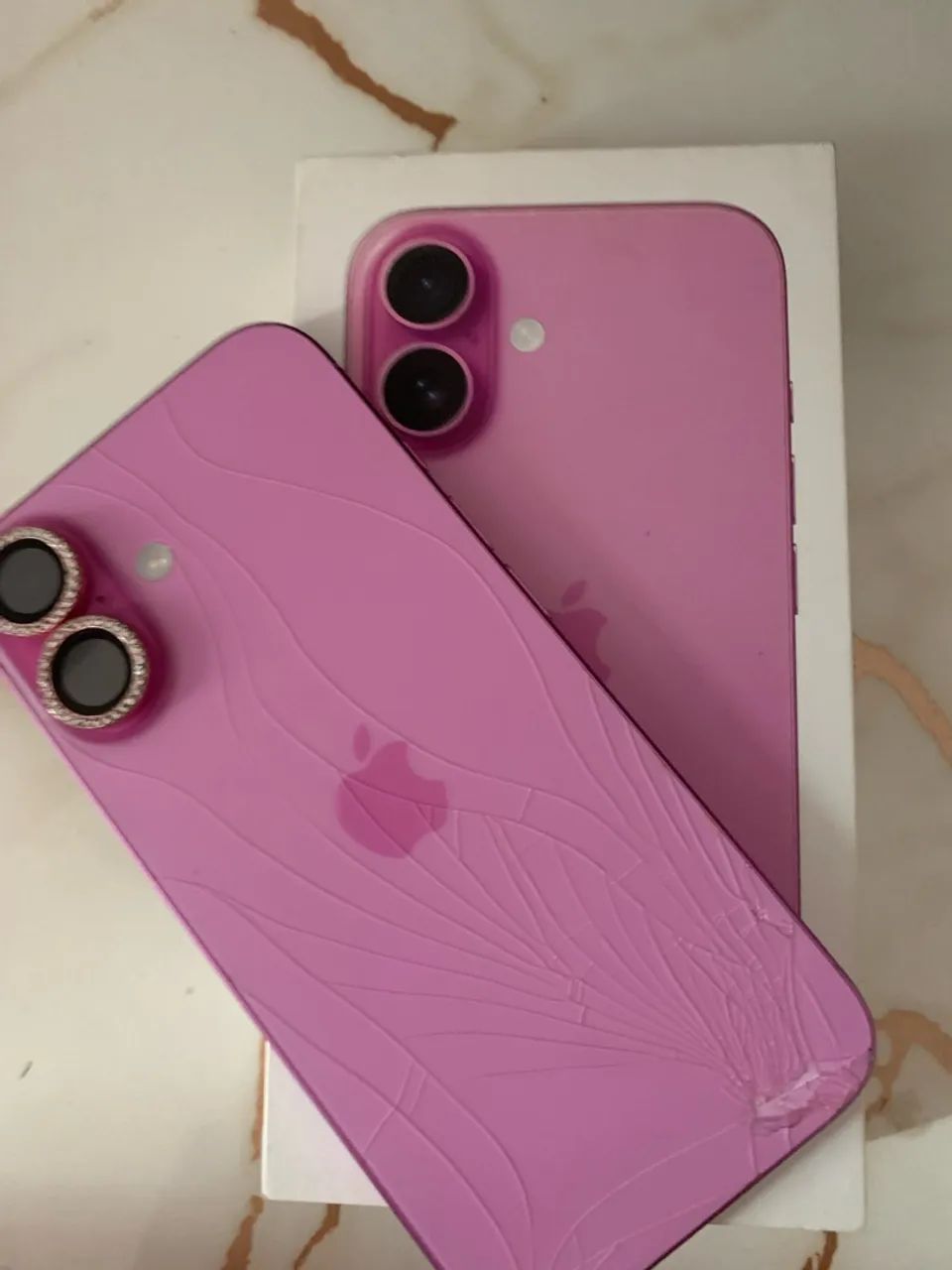 iPhone 16 Rosa 128 g PARA VENDER LOGO!  - Foto 3