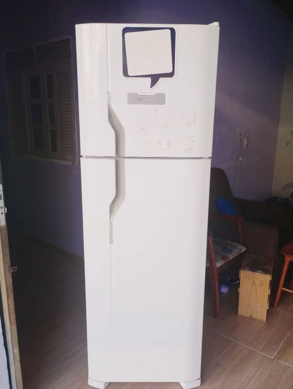 Vendo geladeira Electrolux 
