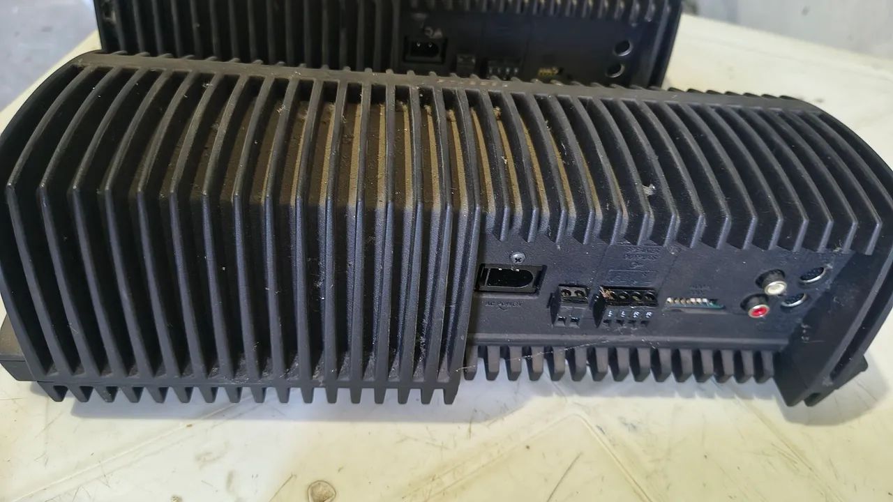 AMPLIFICADOR BOSE