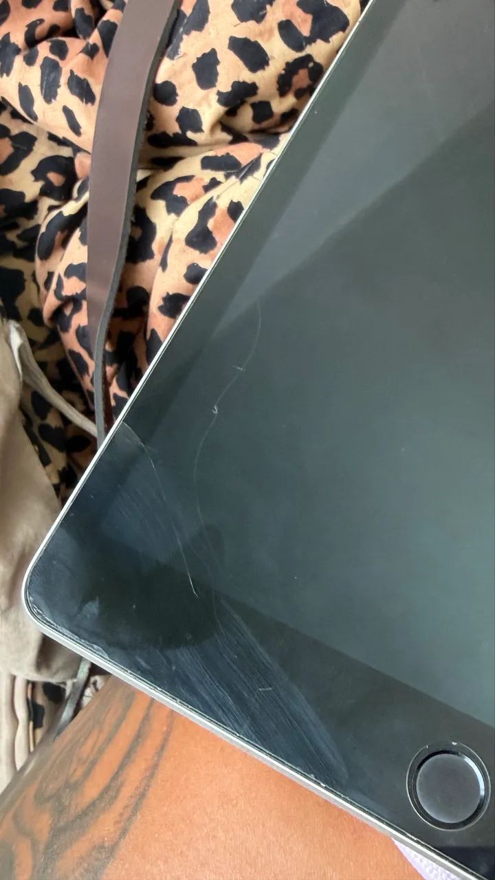 iPad 9 64gb + caneta + capa + teclado (com caixa) - Foto 2