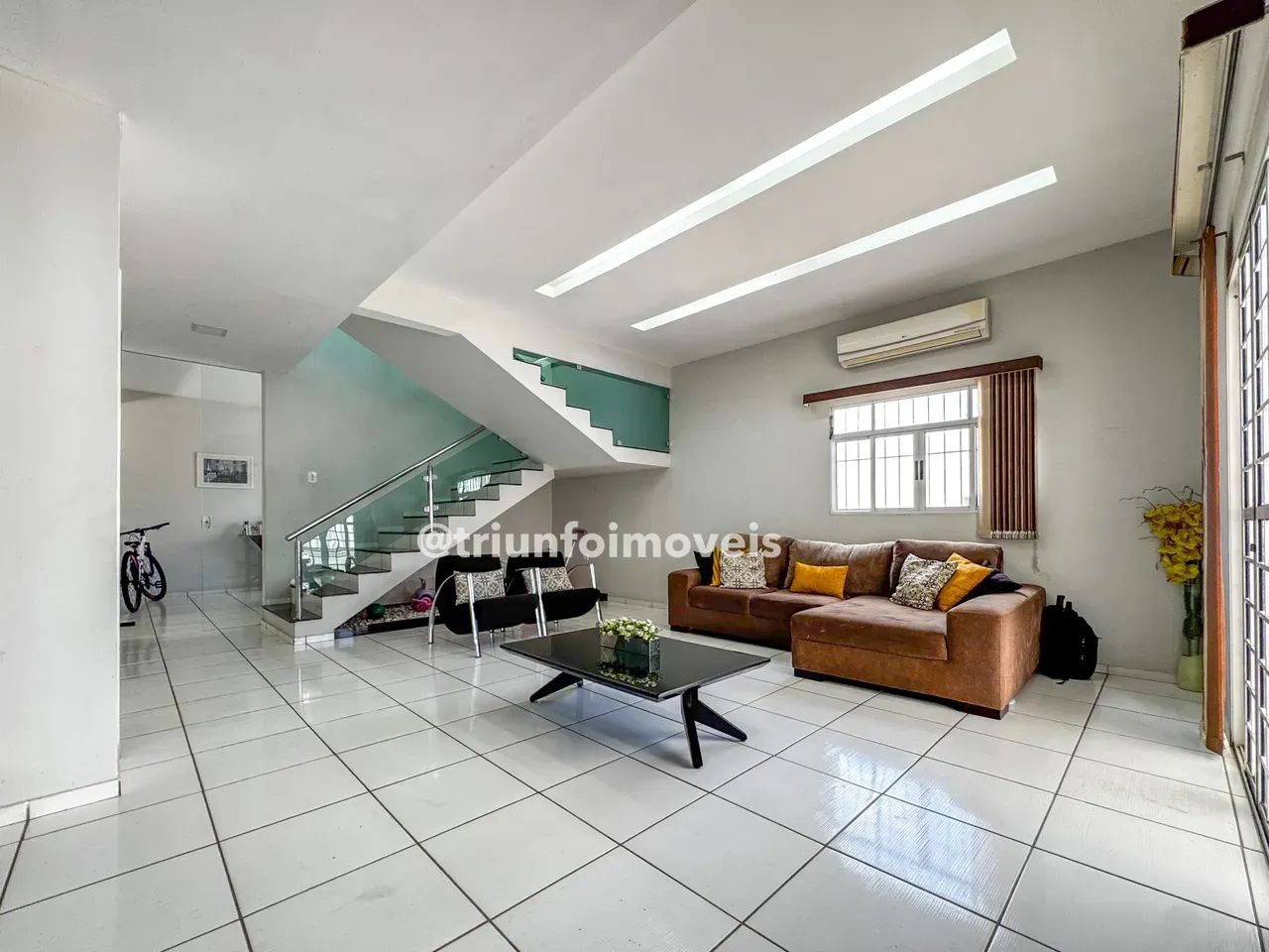 Casa duplex no Bairro Brasilar com 5 quartos - Foto 2