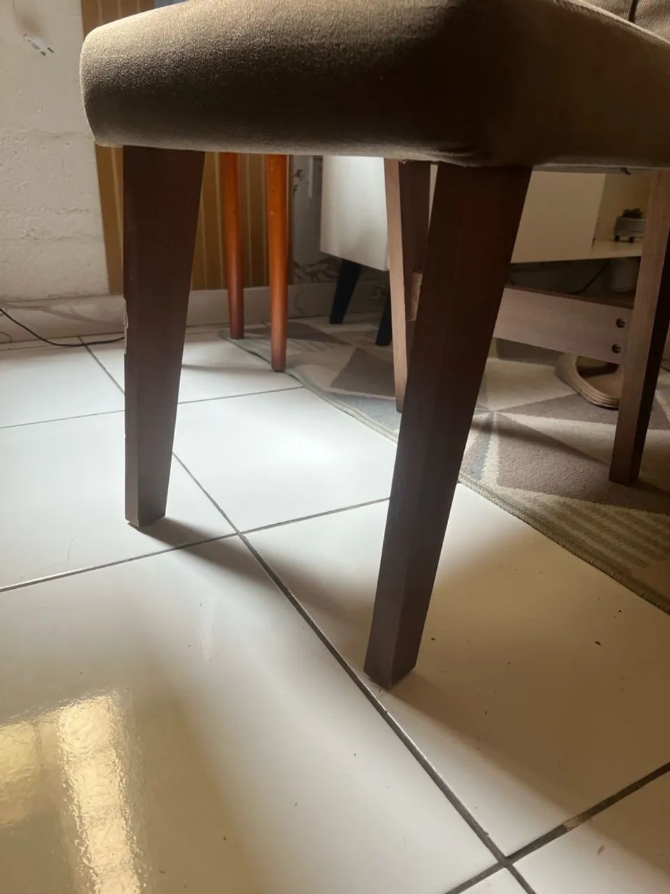 Vendo 4 cadeiras - Foto 4