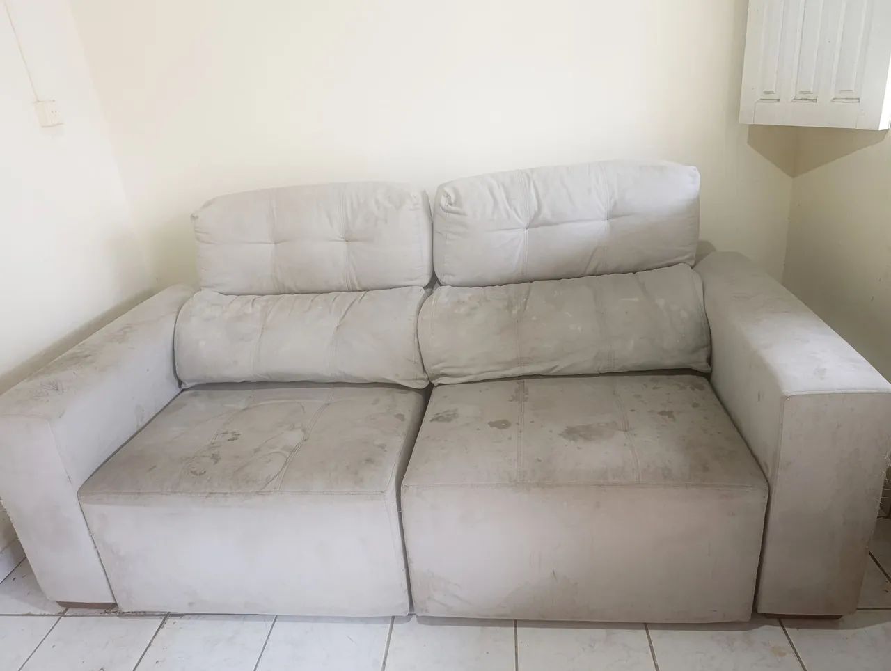 Sofá cama Jacaúna 