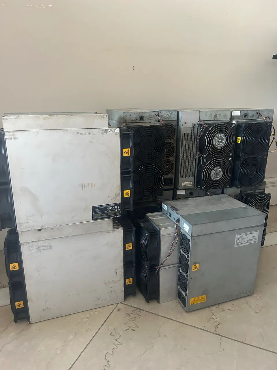 Antminer s19 110th Mineradora de Bitcoin - Foto 3