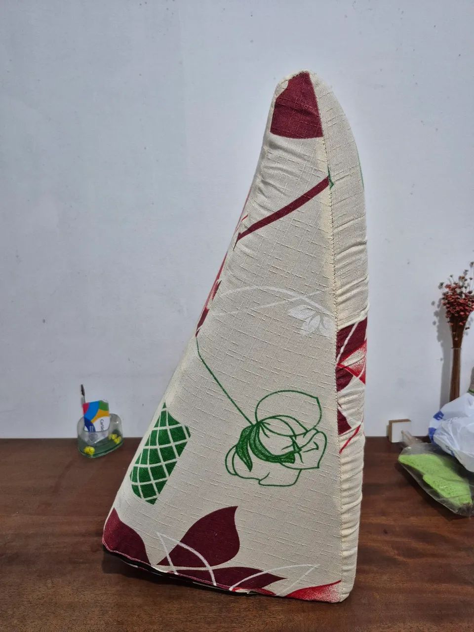 Almofada triangular  - Foto 2