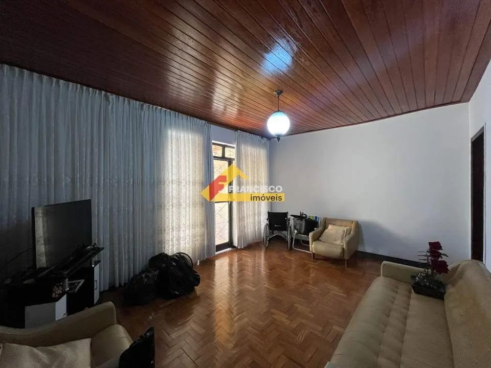 Casa exclusiva localizada no bairro Centro - Foto 3