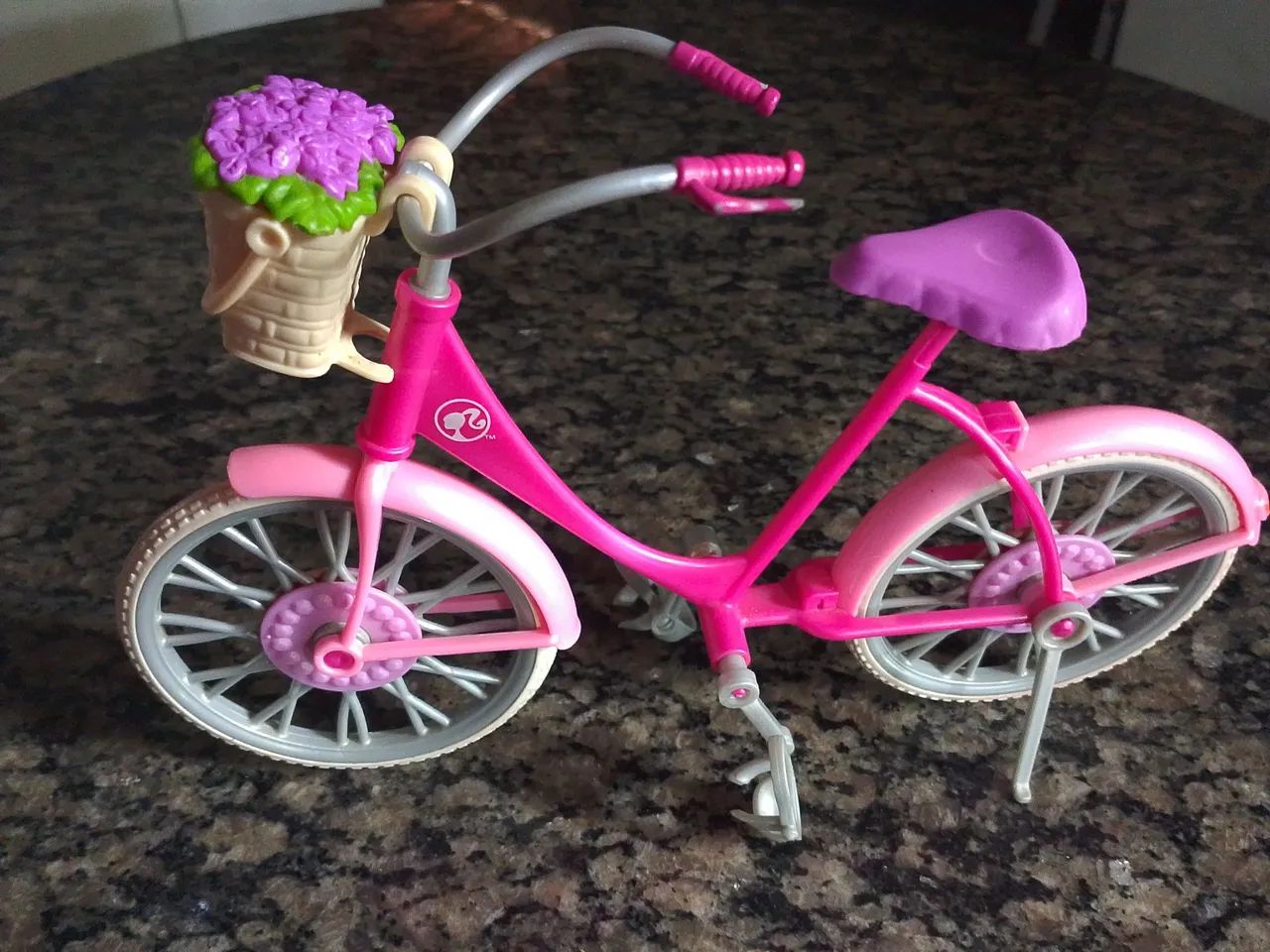 Bicicleta boneca Barbie infantil 