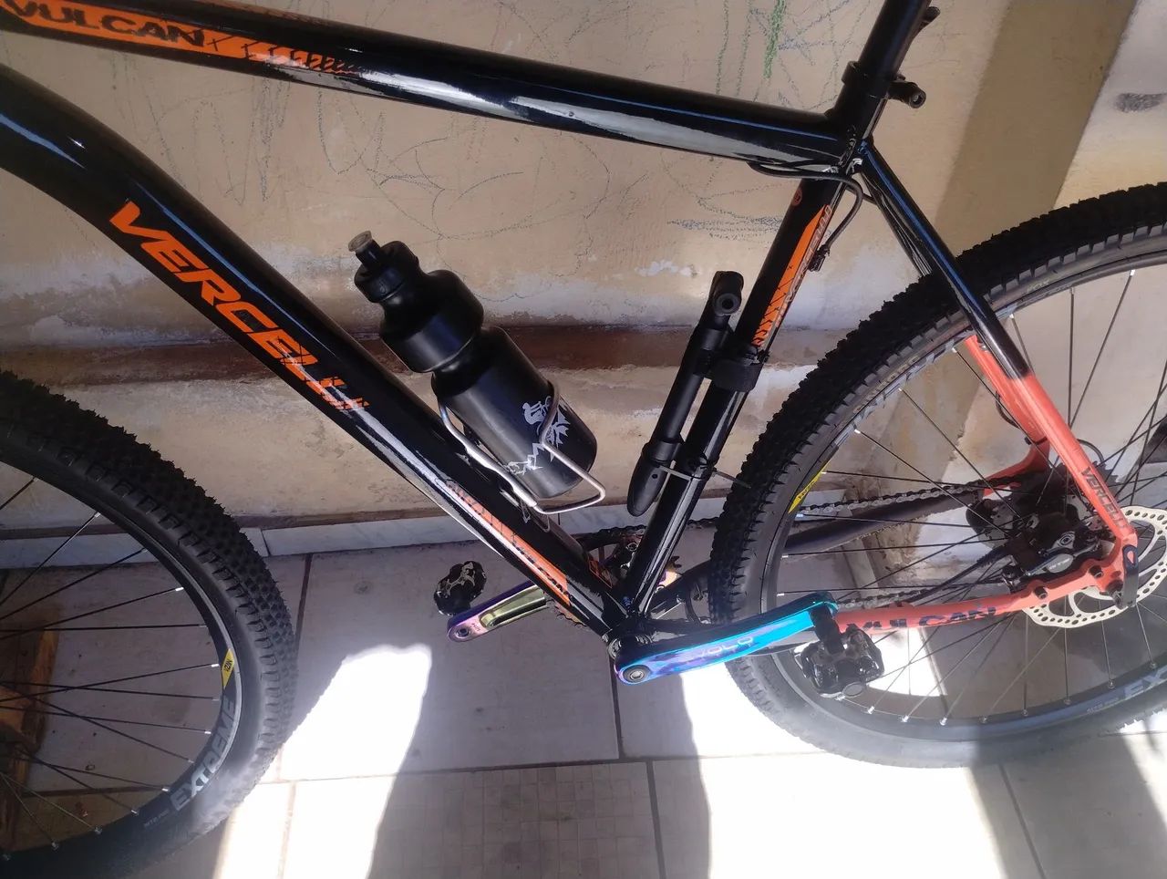 Vende se baike de competição 29  - Foto 4