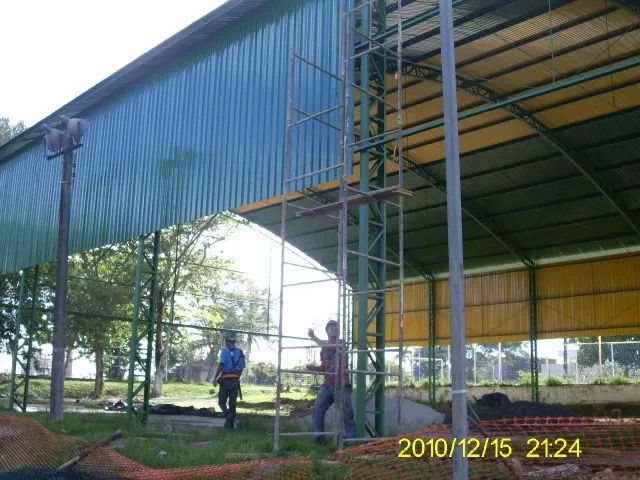 quadras de esportes - 45x25= 350.000,00 - em estruturas metálicas nova