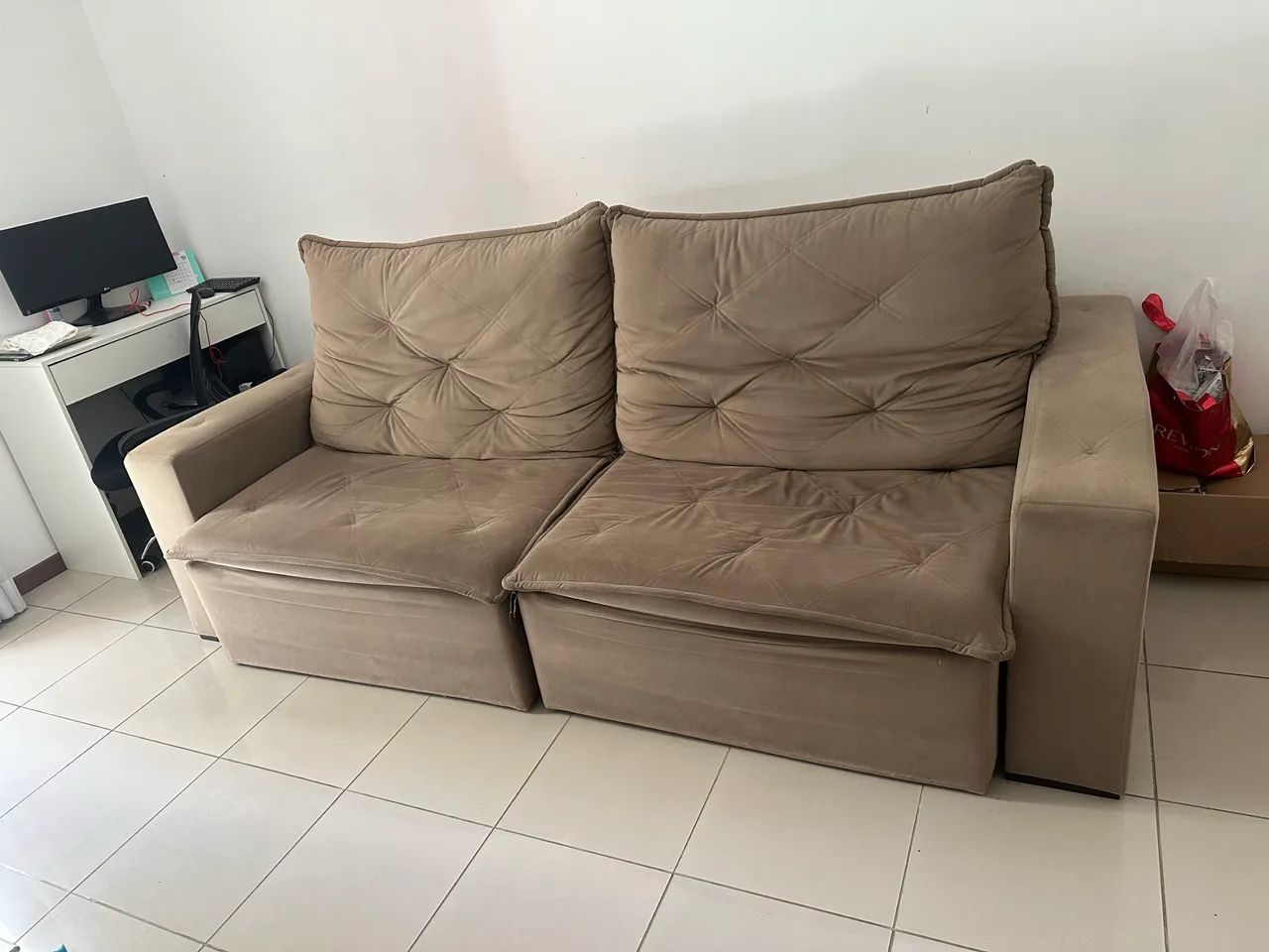 Sofá Retrátil e Reclinável Suede 2.45m