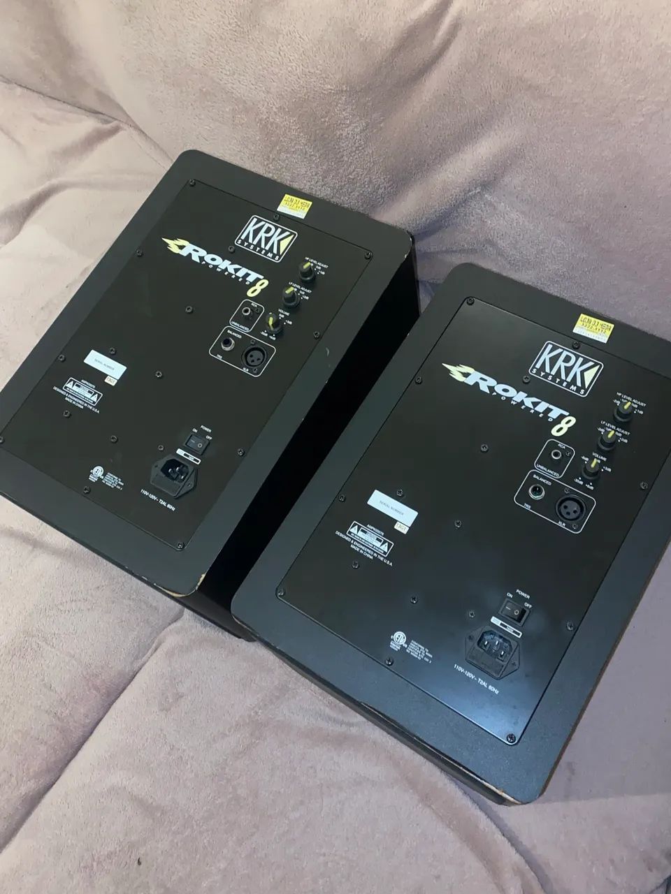 PAR DE MONITORES KRK ROKIT 8 - Foto 4