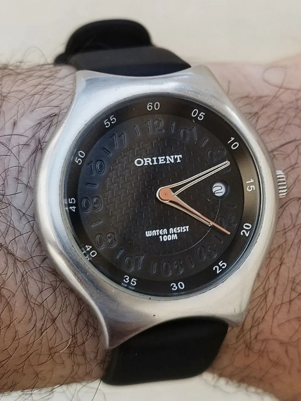 Relógio Orient Quartz Design by O.D.M