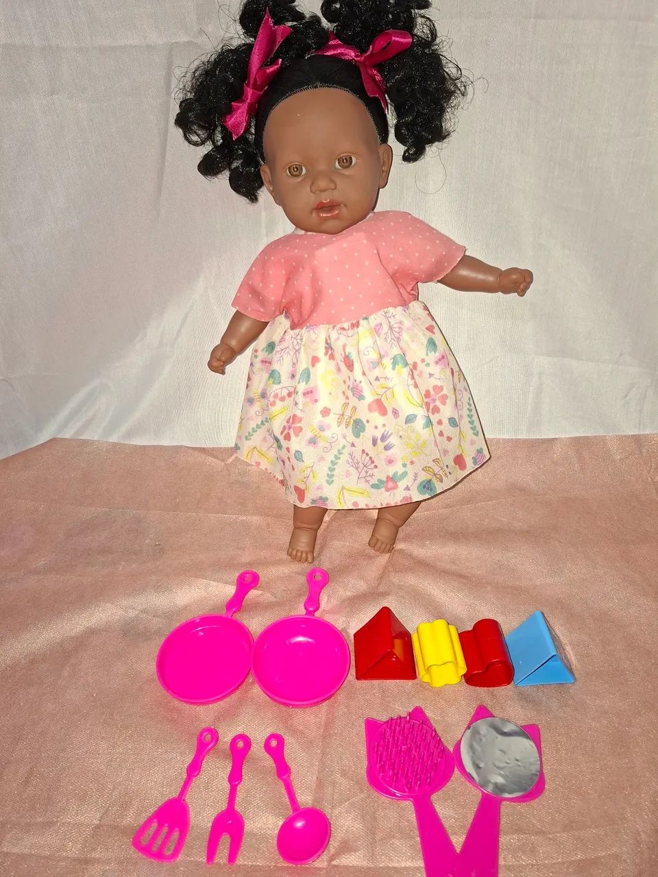 Kit Boneca Negra +Acessórios  - Foto 2