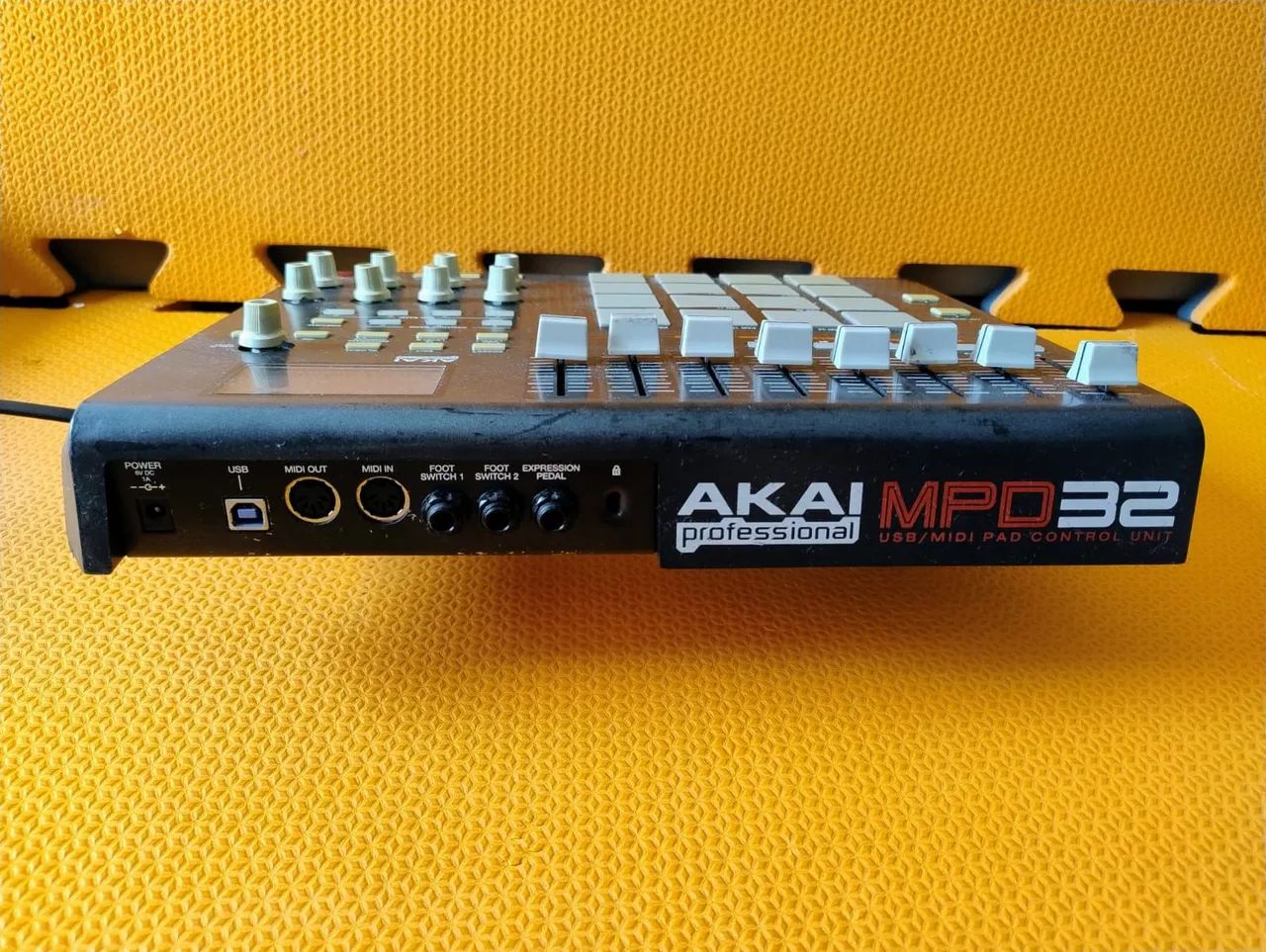 MPD32 - Akai - Foto 2