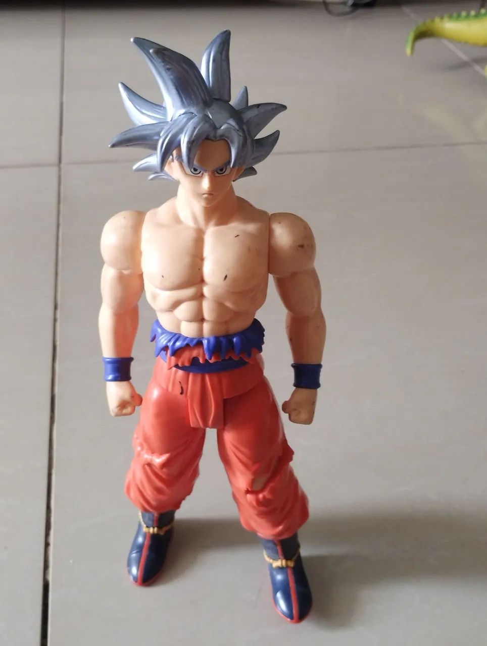 Goku instinto superior 