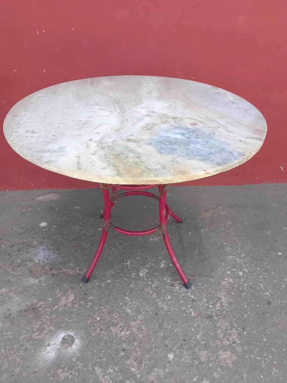 Mesa redonda de granito branco 