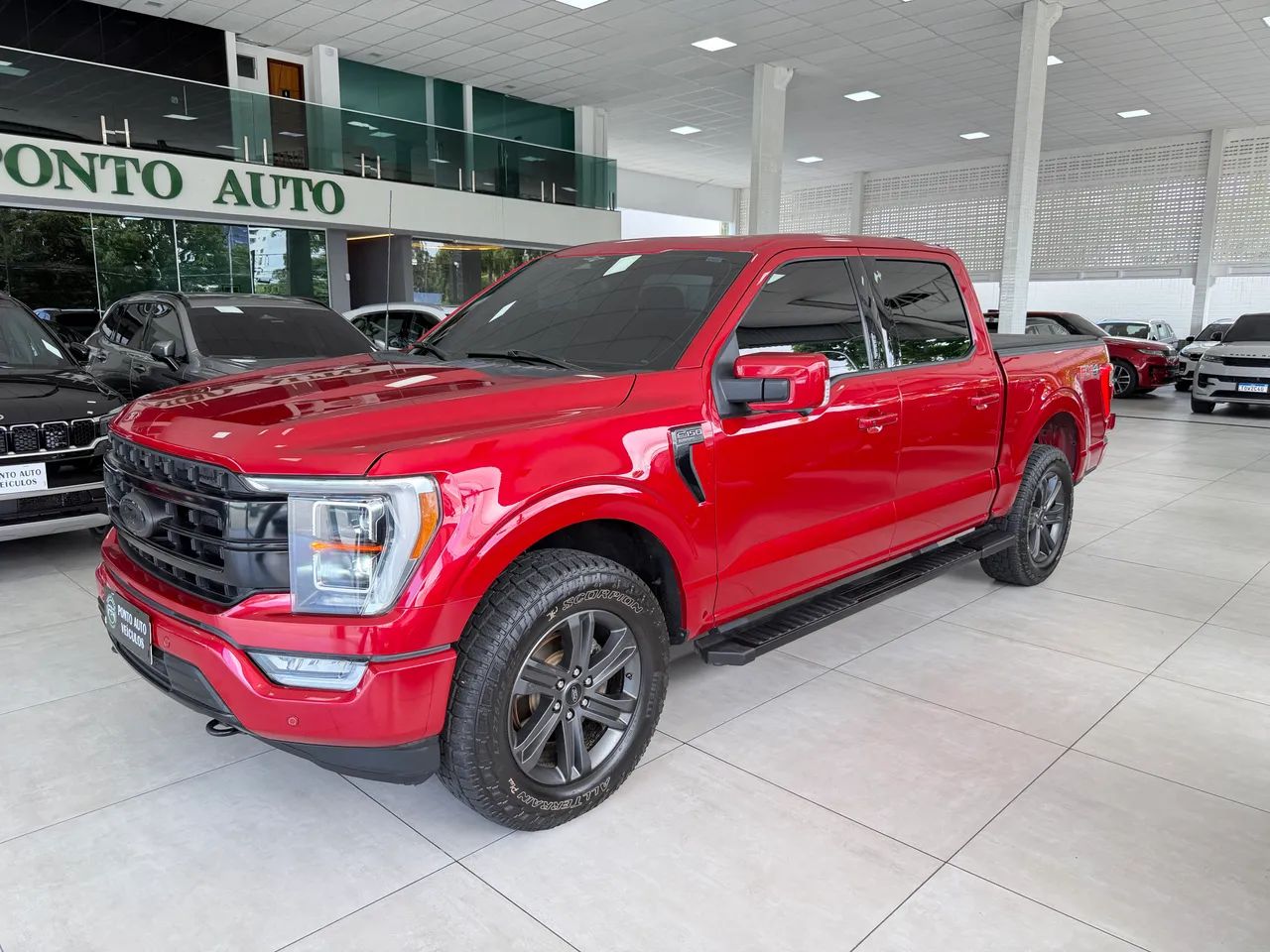 Ford F-150 LARIAT 4X4 5.0 V8 2023