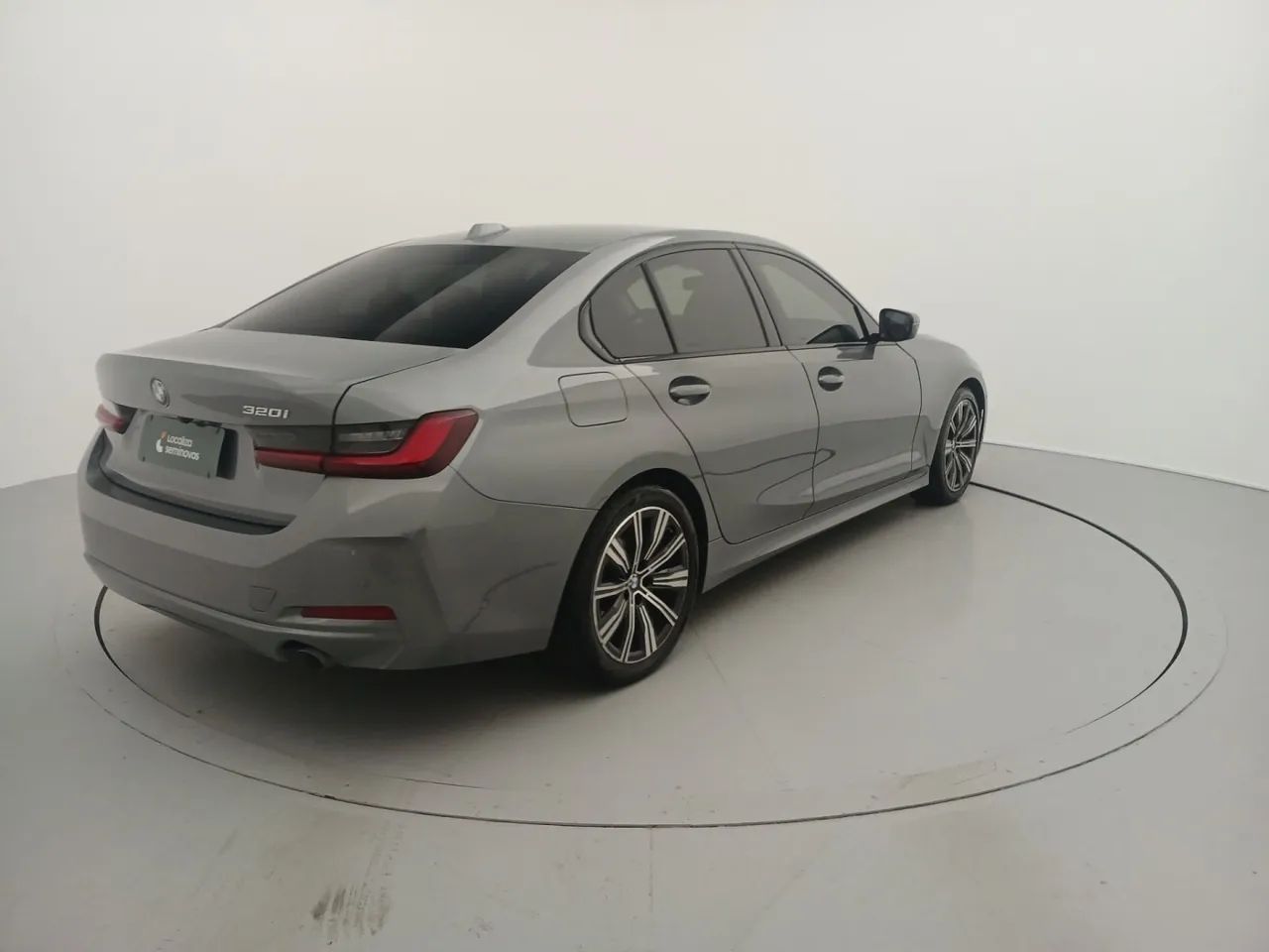 BMW Série 3 320i, foto 5 de 18