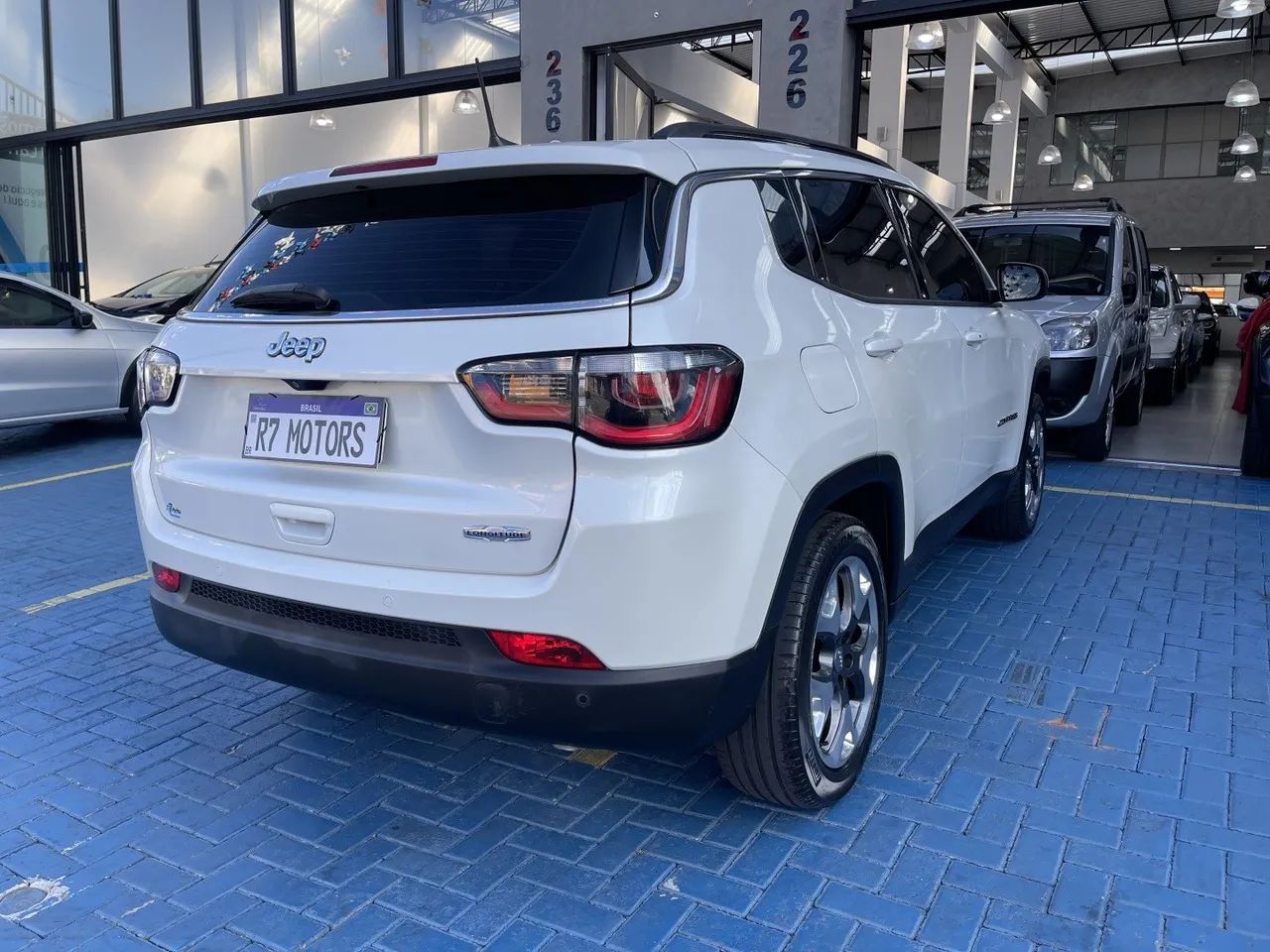 Jeep Compass Longitude 2.0 4X2 Flex 16V Aut. 2019 - Foto 3