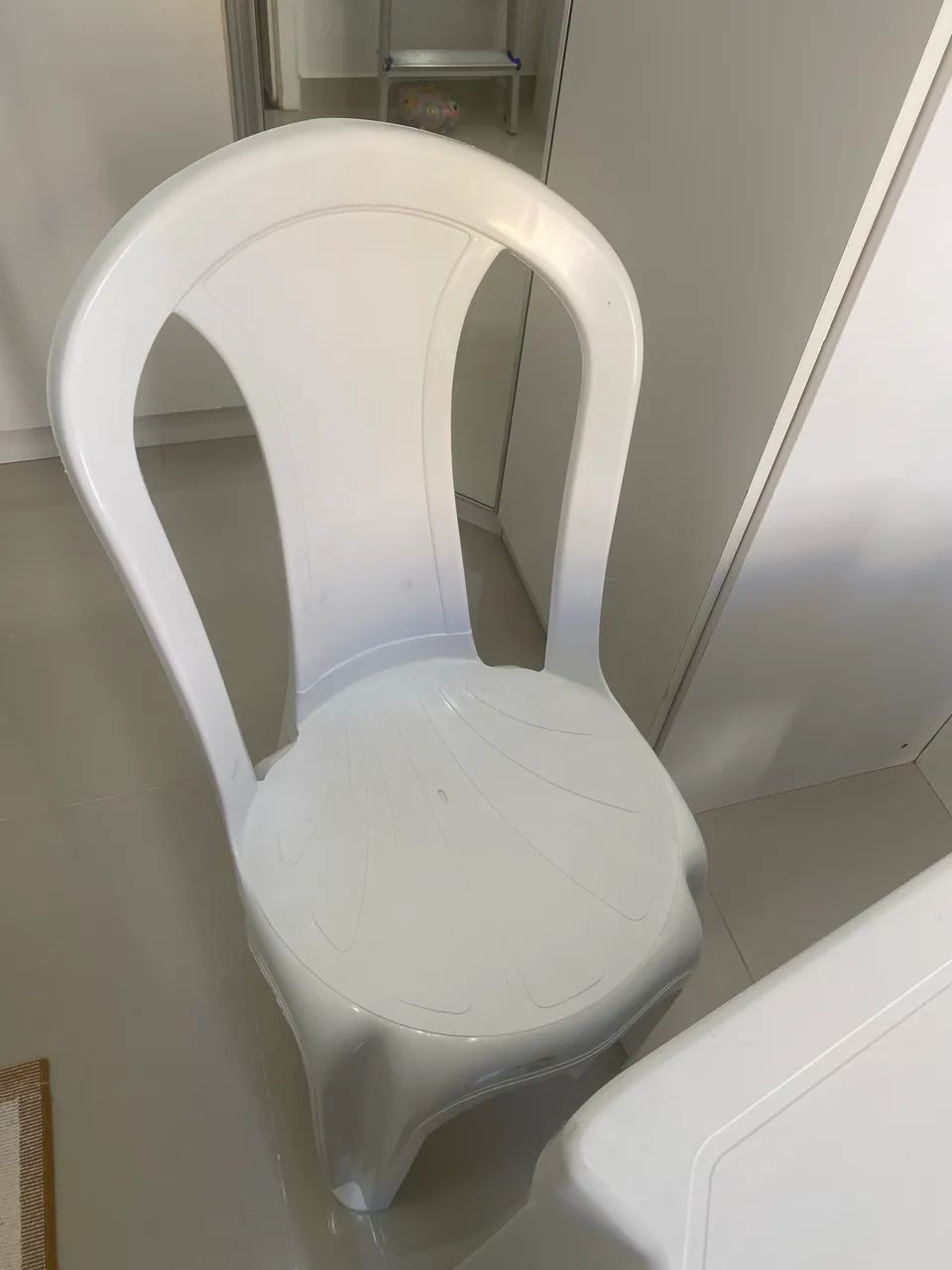 Mesa e cadeiras  - Foto 4