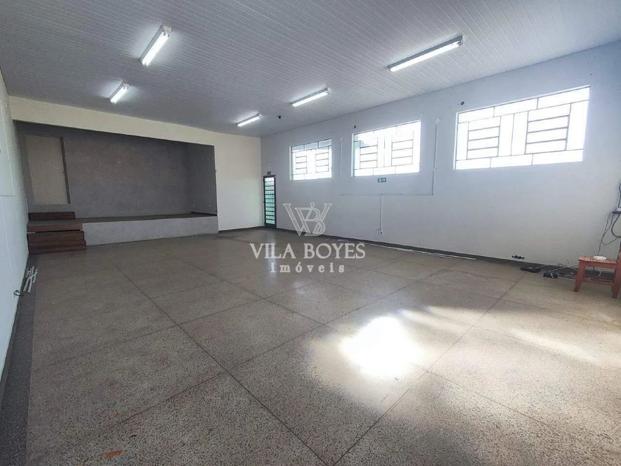SALÃO À VENDA PRÓXIMO AO BAIRRO VILA SÔNIA