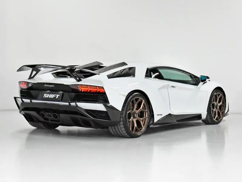 Lamborghini Aventador S LP 740-4, foto 2 de 20