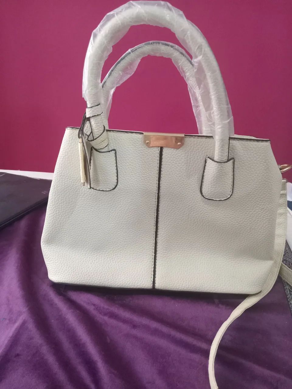Bolsa de ombro e mão estruturada em tom off-white Couro PU - Foto 2