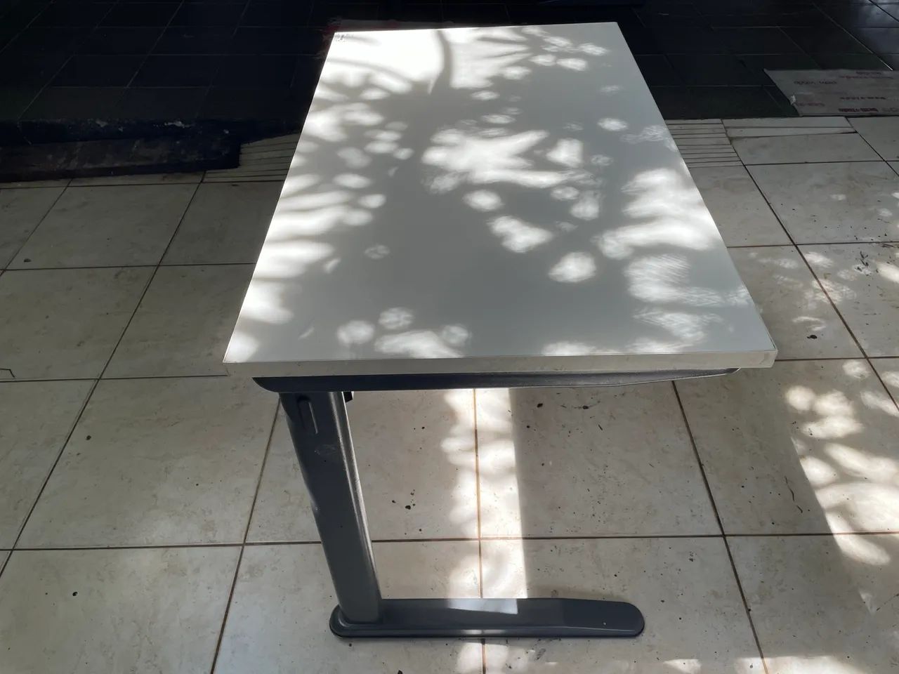 Mesa Escritório e Estudo  - Foto 2